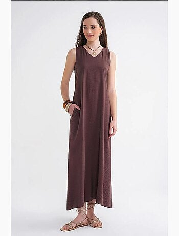 Vestido maxi sem mangas com decote em v e bolsos mixray