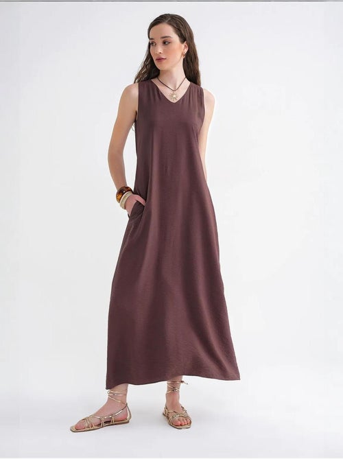 Vestido maxi sem mangas com decote em v e bolsos mixray - Kiabi