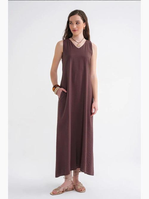 Vestido maxi sem mangas com decote em v e bolsos mixray - Kiabi