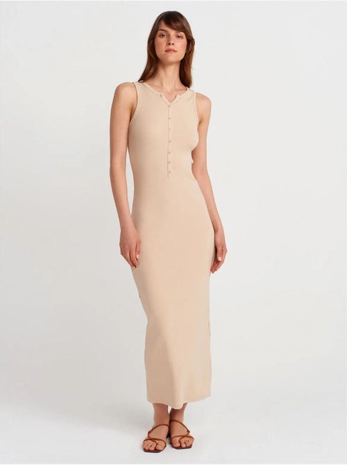 Vestido maxi sem mangas em mistura de algodão canelado dilvin - Kiabi Vestido maxi sem mangas em mistura de algodão canelado dilvin - Kiabi