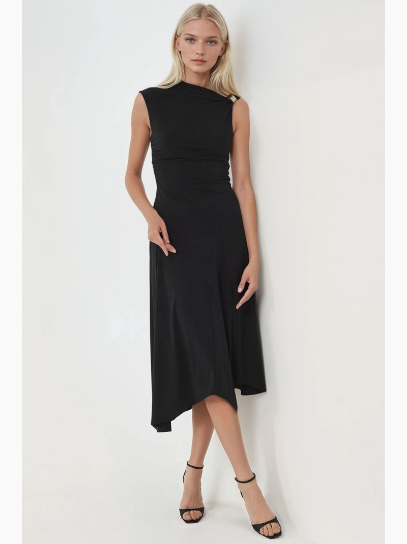 Vestido midi assimétrico com detalhe de acessório busem Preto - Kiabi