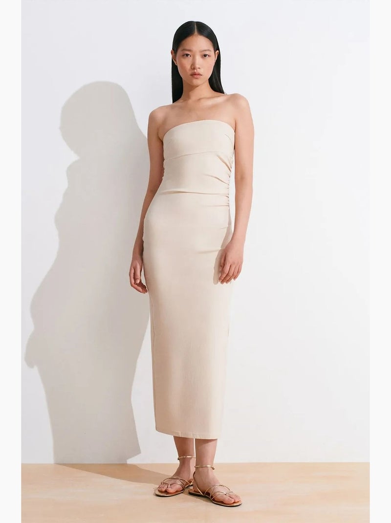 Vestido midi bodycon sem alças com racha dilvin Bege-argila - Kiabi