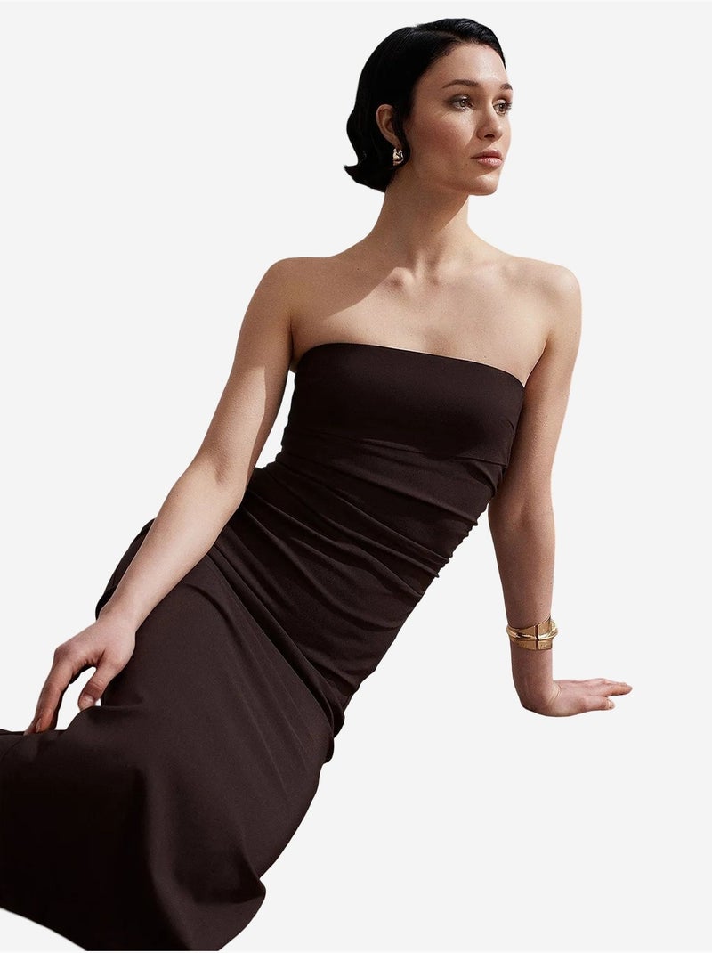 Vestido midi bodycon sem alças com racha dilvin Castanho-chocolate - Kiabi