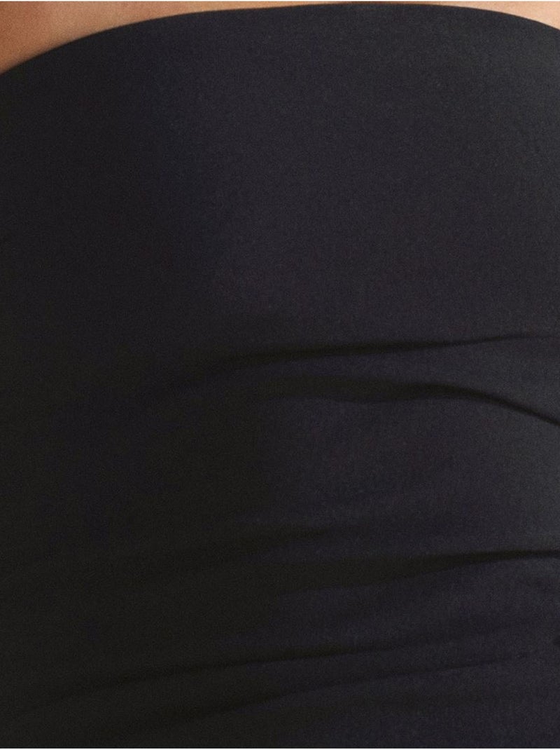 Vestido midi bodycon sem alças com racha dilvin Preto - Kiabi