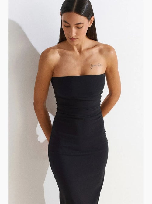 Vestido midi bodycon sem alças com racha dilvin - Kiabi Vestido midi bodycon sem alças com racha dilvin - Kiabi