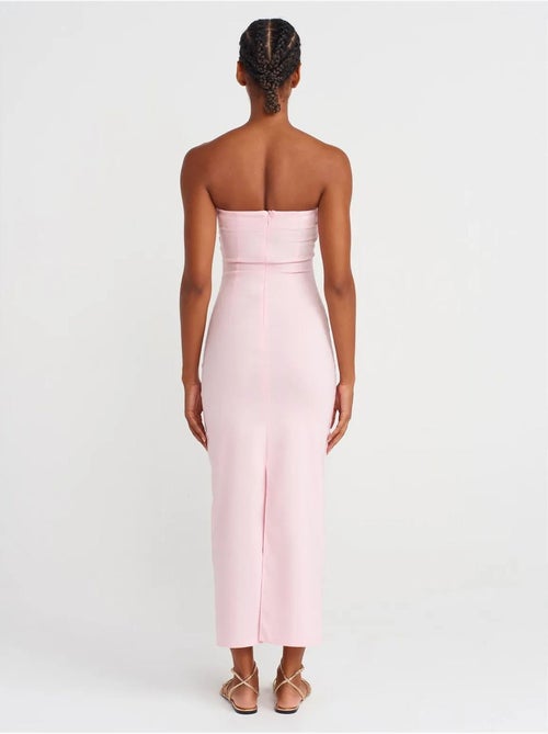 Vestido midi bodycon sem alças com racha dilvin - Kiabi Vestido midi bodycon sem alças com racha dilvin - Kiabi