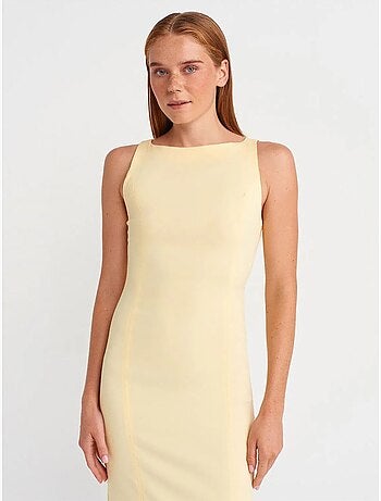 Vestido midi bodycon sem mangas com racha dilvin