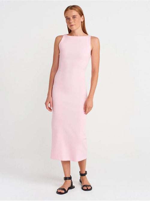 Vestido midi bodycon sem mangas com racha dilvin - Kiabi Vestido midi bodycon sem mangas com racha dilvin - Kiabi