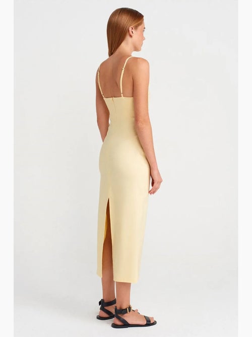 Vestido midi bodycon sem mangas dilvin - Kiabi Vestido midi bodycon sem mangas dilvin - Kiabi