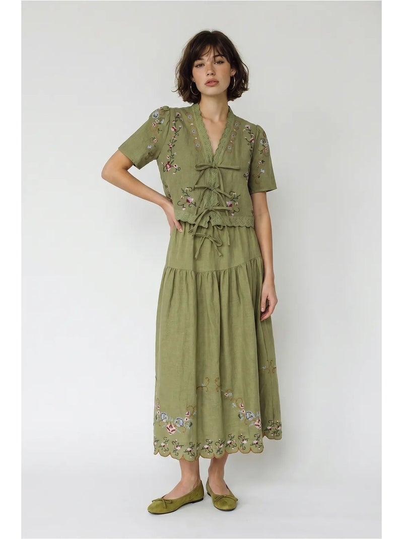 Vestido midi bordado com decote em v lucci Cáqui - Kiabi