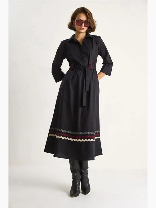 Vestido midi bordado lucci - Kiabi Vestido midi bordado lucci - Kiabi