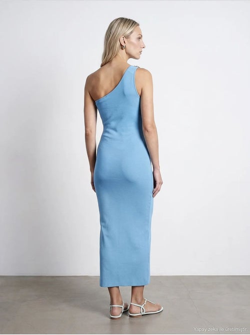 Vestido midi canelado assimétrico de um ombro só dilvin - Kiabi Vestido midi canelado assimétrico de um ombro só dilvin - Kiabi