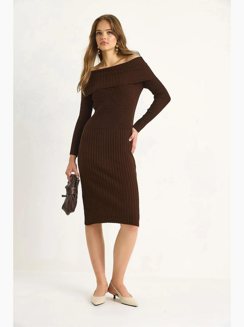Vestido midi canelado lucci Castanho-chocolate - Kiabi