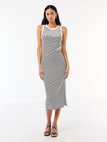 Vestido midi canelado sem mangas