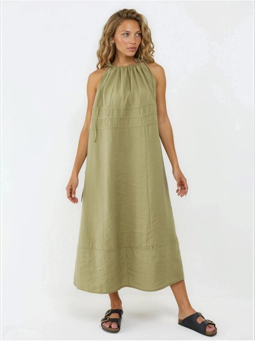 Vestido midi com alças franzidas busem - Kiabi Vestido midi com alças franzidas busem - Kiabi