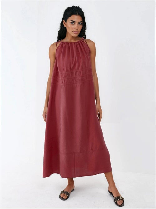 Vestido midi com alças franzidas busem - Kiabi Vestido midi com alças franzidas busem - Kiabi