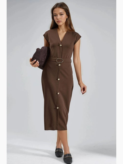 Vestido midi com cinto e decote em v busem - Kiabi Vestido midi com cinto e decote em v busem - Kiabi