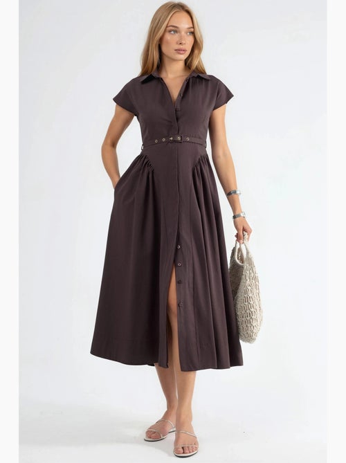Vestido midi com cinto e gola de camisa busem - Kiabi Vestido midi com cinto e gola de camisa busem - Kiabi