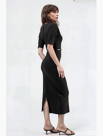 Vestido midi com cinto e manga curta busem