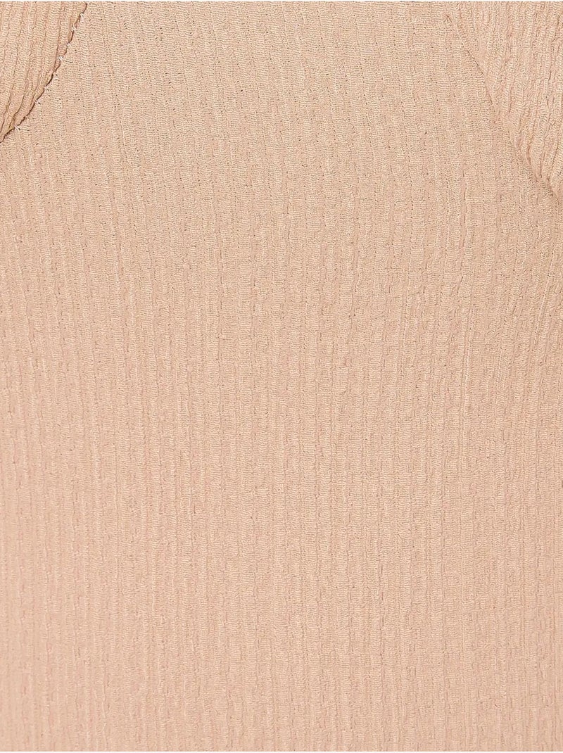 Vestido midi com decote em coração e manga abalonada e racha lateral Bege natural - Kiabi