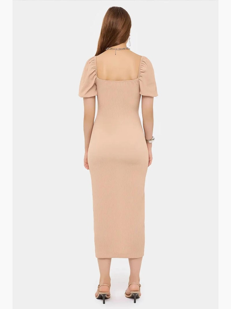 Vestido midi com decote em coração e manga abalonada e racha lateral hiccup Bege natural - Kiabi