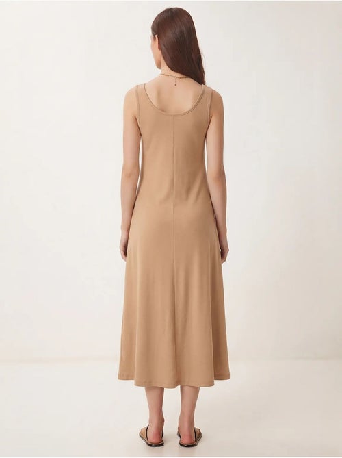 Vestido midi com decote em u istanbul - Kiabi Vestido midi com decote em u istanbul - Kiabi