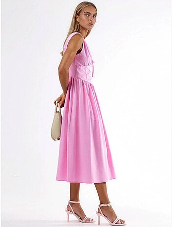 Vestido midi com decote em v e detalhe de laço busem