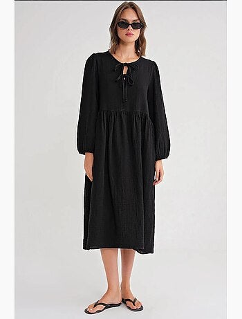 Vestido midi com decote em v e fecho com laço mixray