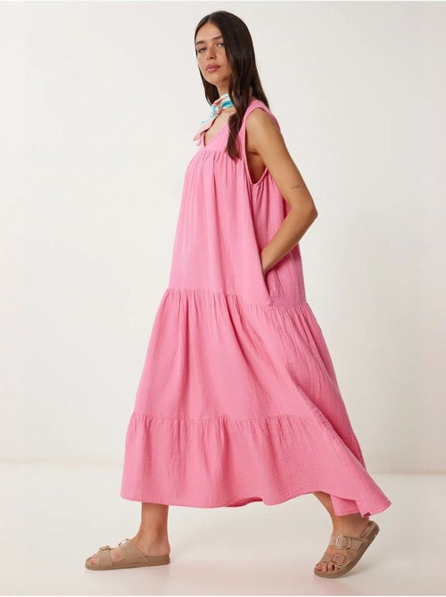 Vestido midi com decote em v e folhos istanbul - Kiabi Vestido midi com decote em v e folhos istanbul - Kiabi