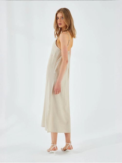 Vestido midi com decote em v e racha mixray - Kiabi Vestido midi com decote em v e racha mixray - Kiabi