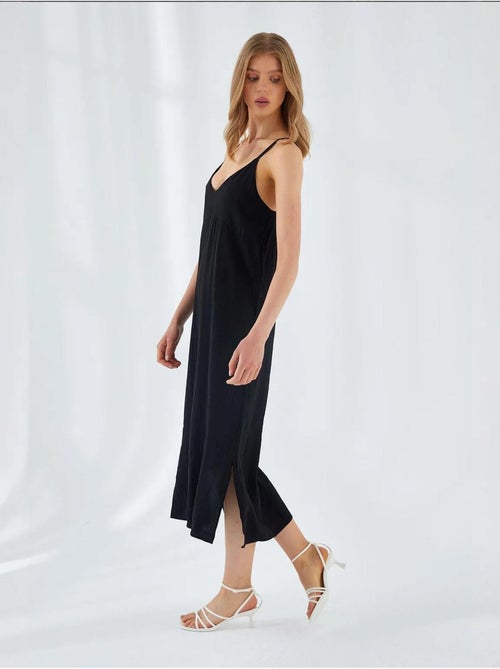 Vestido midi com decote em v e racha mixray - Kiabi Vestido midi com decote em v e racha mixray - Kiabi