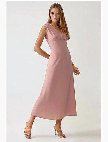 Vestido midi com decote em v e toque suave hiccup