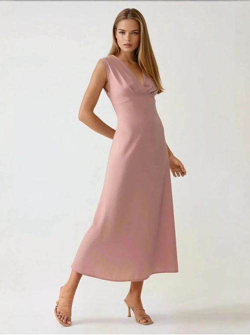 Vestido midi com decote em V e toque suave - Kiabi Vestido midi com decote em V e toque suave - Kiabi