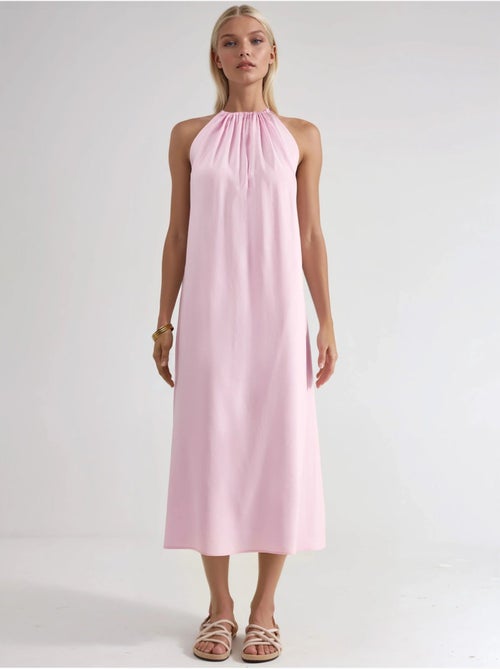 Vestido midi com decote halter busem - Kiabi Vestido midi com decote halter busem - Kiabi