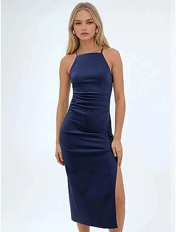 Vestido midi com decote halter e racha hiccup