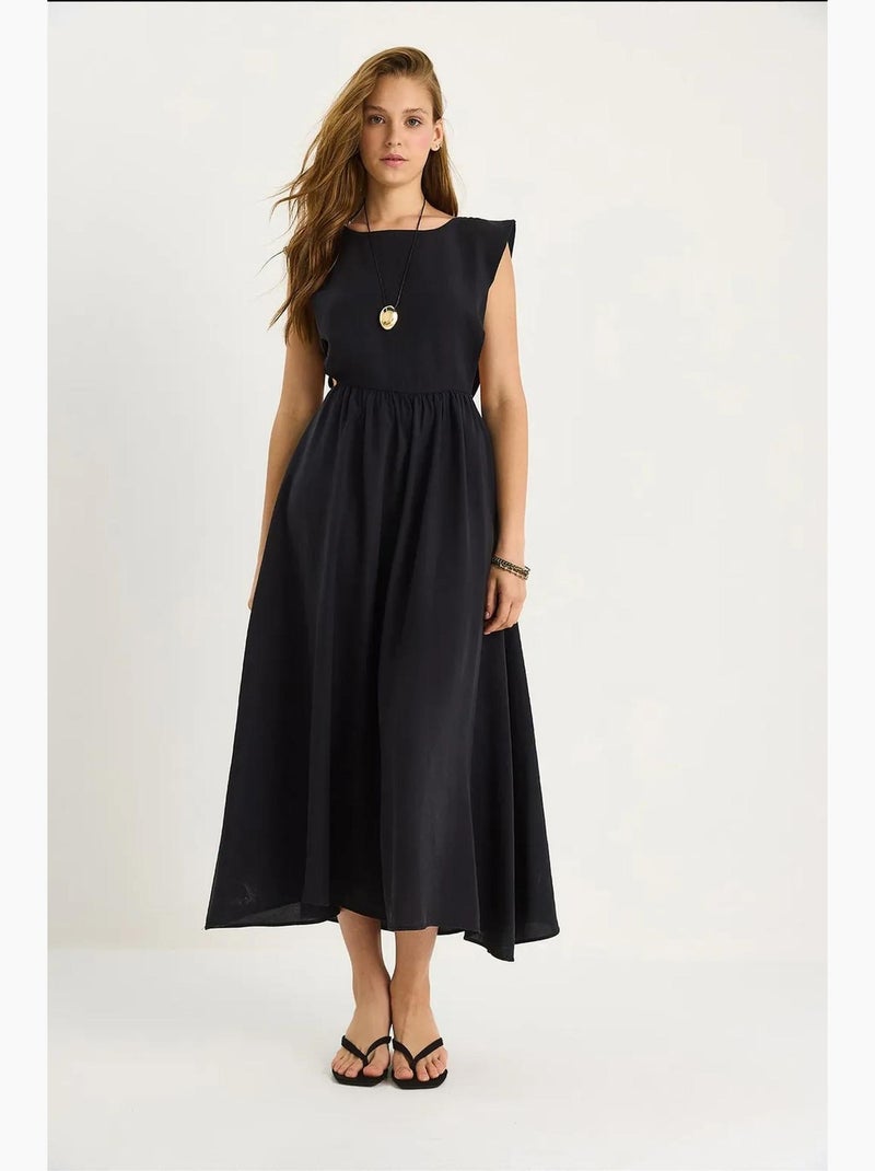 Vestido midi com detalhes cut-out lucci Preto - Kiabi