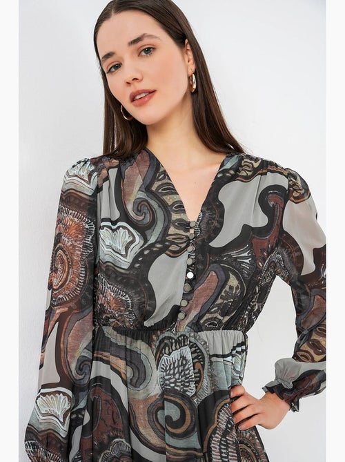 Vestido midi com estampado de leopardo e decote em v bdart - Kiabi Vestido midi com estampado de leopardo e decote em v bdart - Kiabi