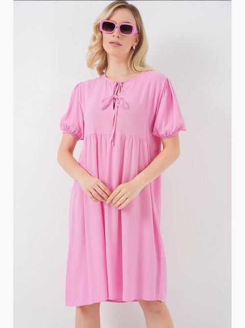 Vestido midi com fecho de laço bdart - Kiabi Vestido midi com fecho de laço bdart - Kiabi