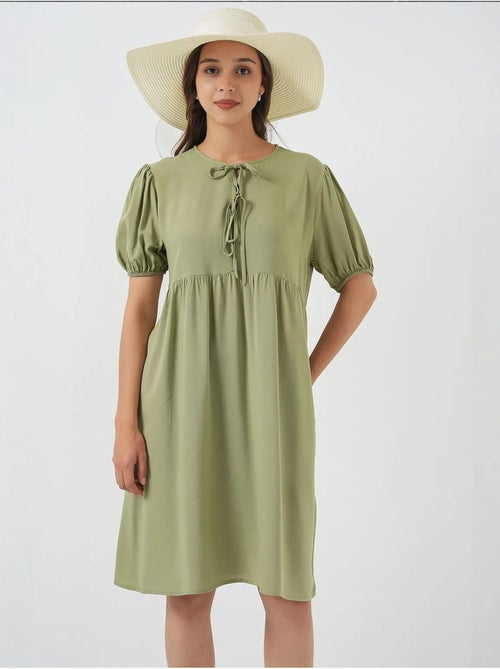 Vestido midi com fecho de laço bdart - Kiabi Vestido midi com fecho de laço bdart - Kiabi