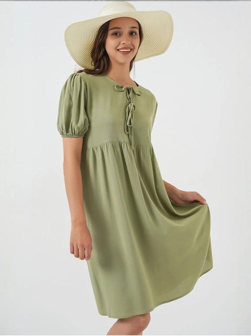 Vestido midi com fecho de laço bdart - Kiabi Vestido midi com fecho de laço bdart - Kiabi