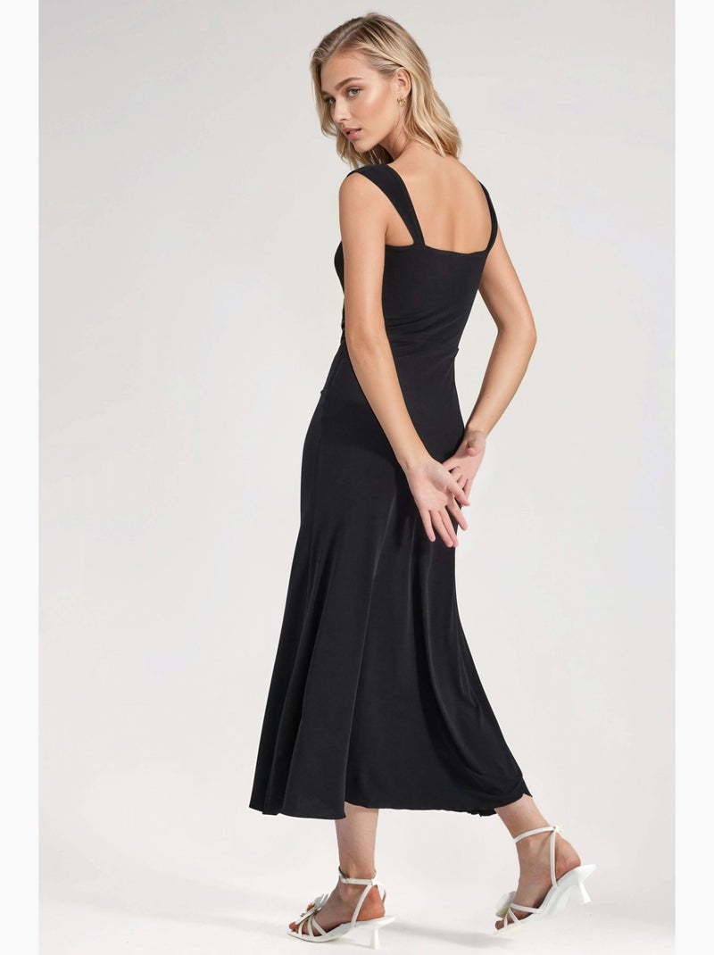 Vestido midi com gola em coração hiccup Preto - Kiabi