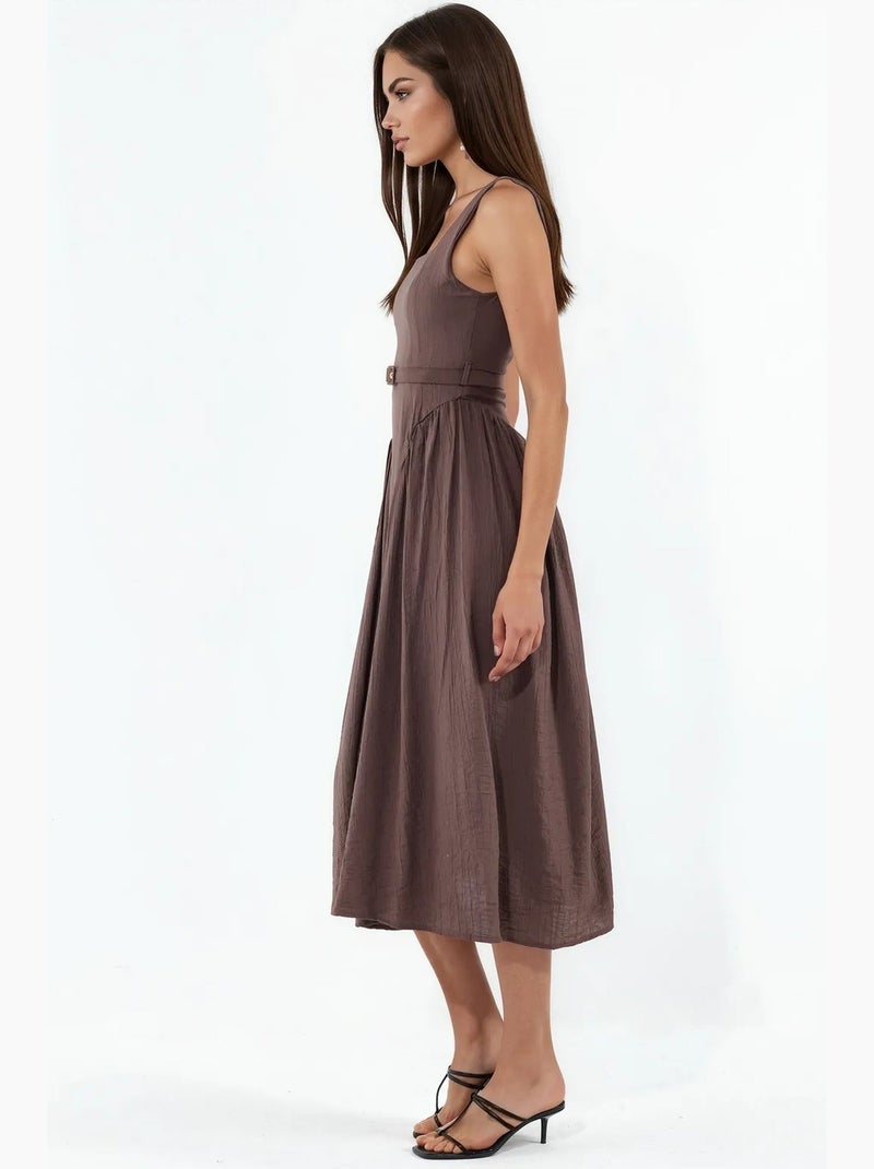 Vestido midi com gola quadrada e cinto busem Castanho - Kiabi