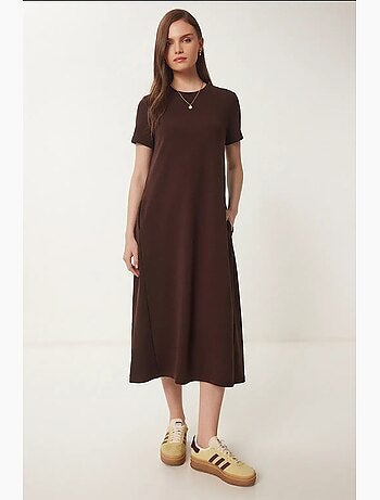 Vestido midi com mangas curtas e gola redonda istanbul