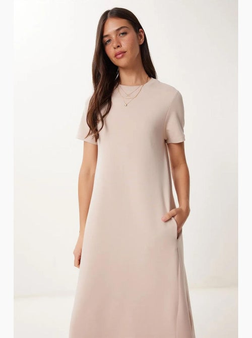 Vestido midi com mangas curtas e gola redonda istanbul - Kiabi Vestido midi com mangas curtas e gola redonda istanbul - Kiabi