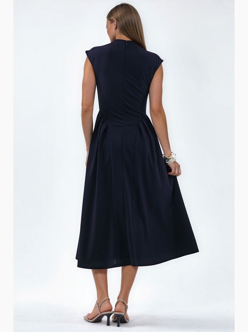 Vestido midi com textura e painéis busem Azul-marinho - Kiabi