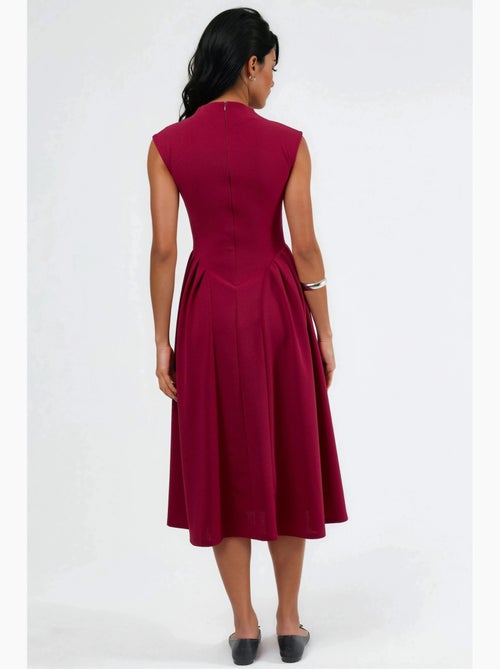 Vestido midi com textura e painéis busem - Kiabi