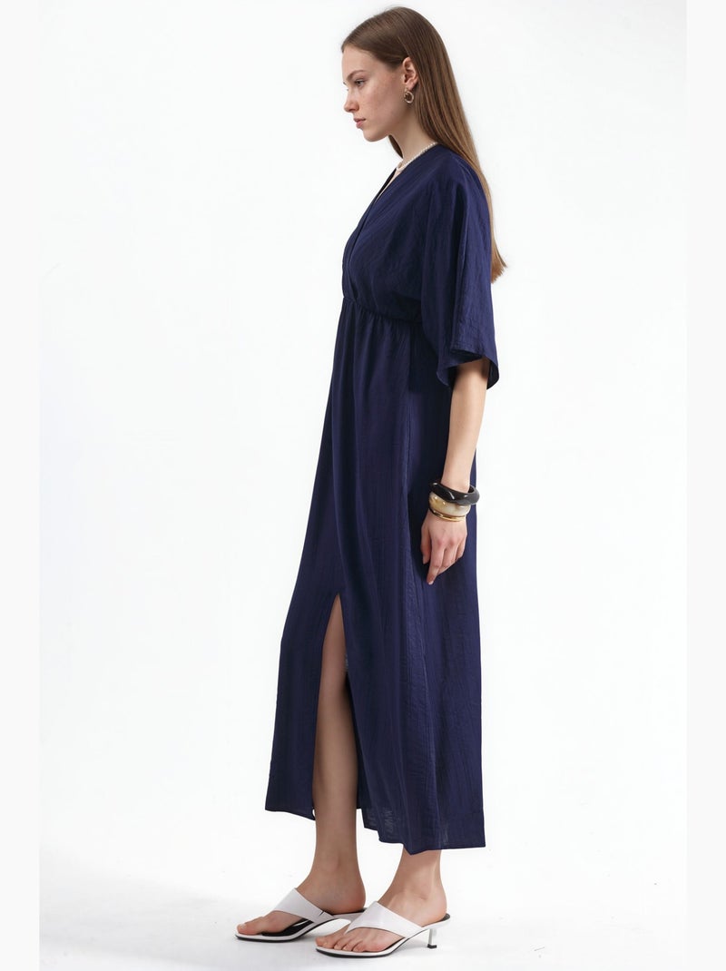Vestido midi cruzado com decote em v e mangas três quartos busem Azul-marinho - Kiabi