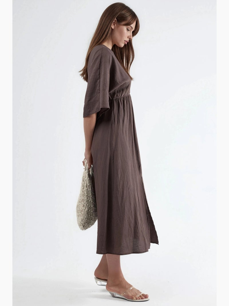 Vestido midi cruzado com decote em v e mangas três quartos busem Toupe - Kiabi