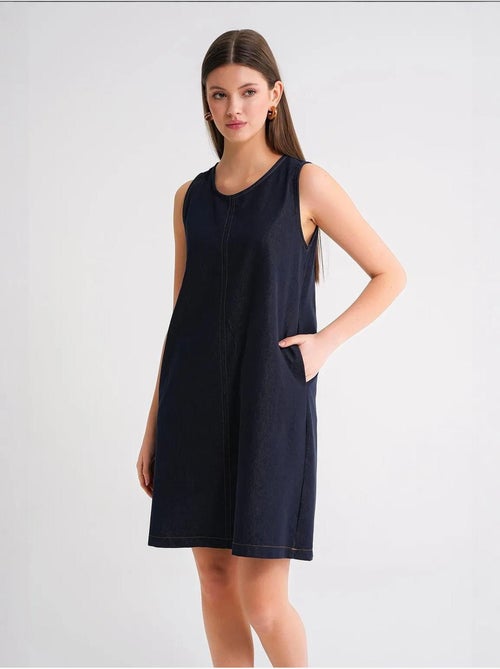 Vestido midi de algodão com decote redondo e bolsos mixray - Kiabi Vestido midi de algodão com decote redondo e bolsos mixray - Kiabi