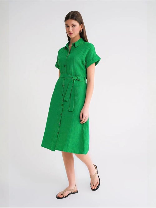 Vestido midi de corte descontraído com colarinho de camisa e botões mixray - Kiabi Vestido midi de corte descontraído com colarinho de camisa e botões mixray - Kiabi